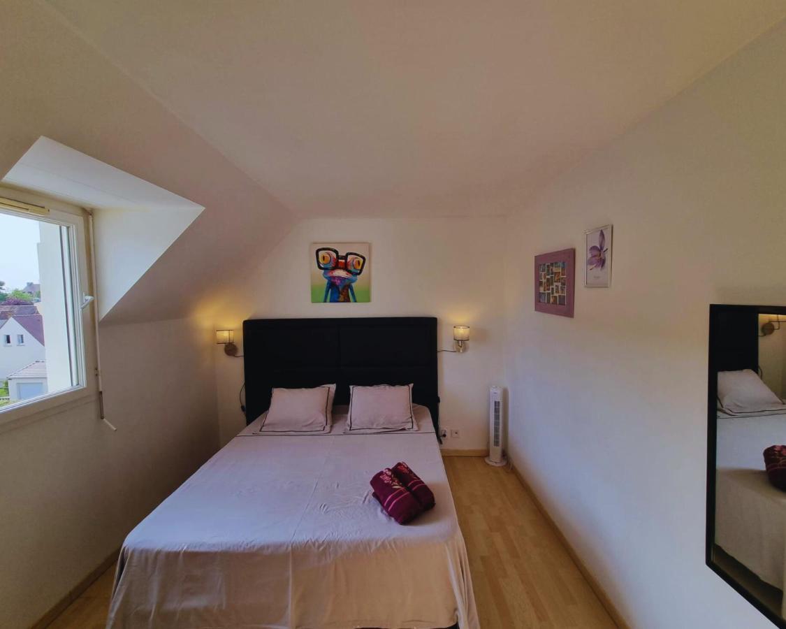 Appartement Cosy Centre Brie Comte Robert Dış mekan fotoğraf